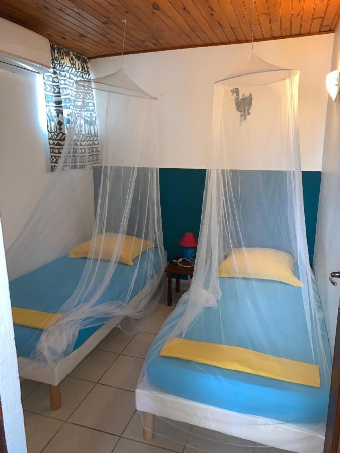 Chez Marie Andre Et Jeanne Apartment Grande Anse Bagian luar foto