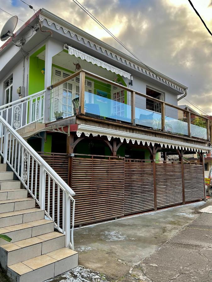 Chez Marie Andre Et Jeanne Apartment Grande Anse Bagian luar foto